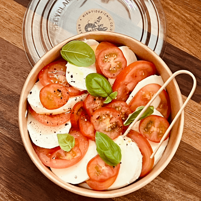 Side Salad- Mozzarella &amp; fresh tomatoes 