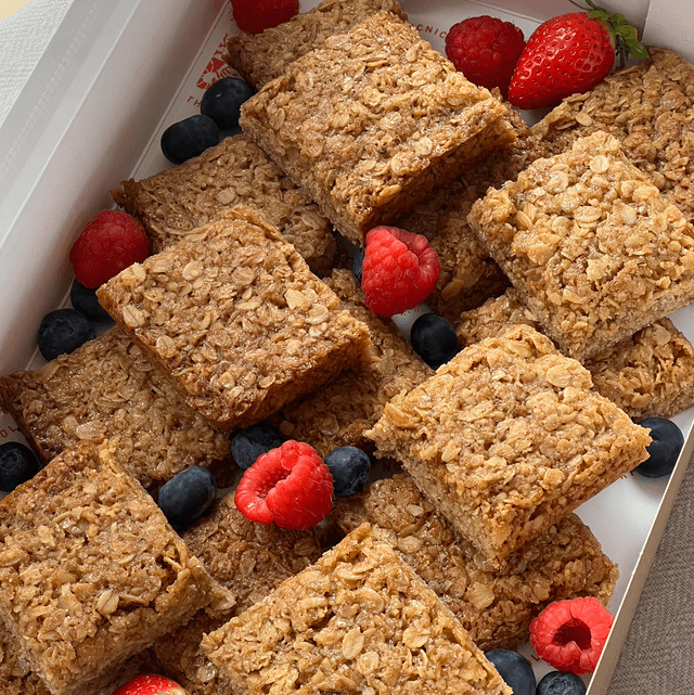 Cake- G’mas secret flapjack (16pcs)